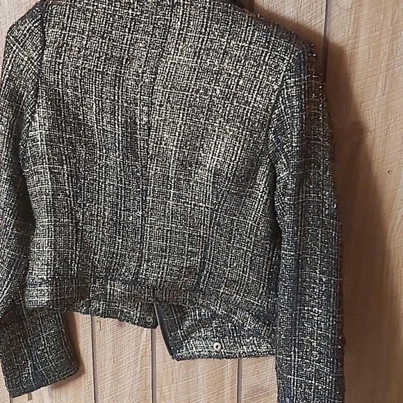 Jacket - Picture 5 of 5